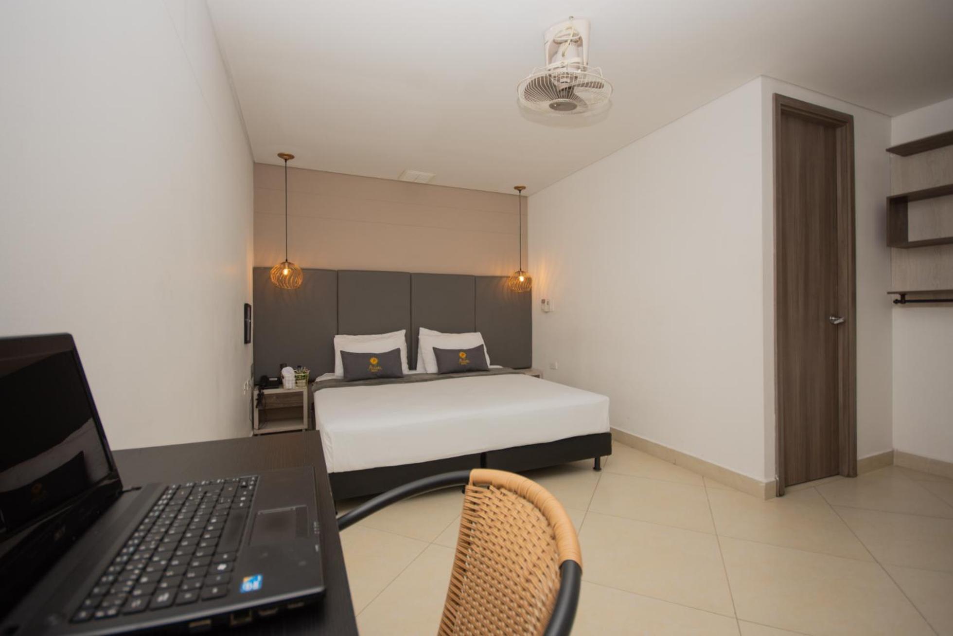 Ayenda 1250 Perlatto Hotel Bello Luaran gambar